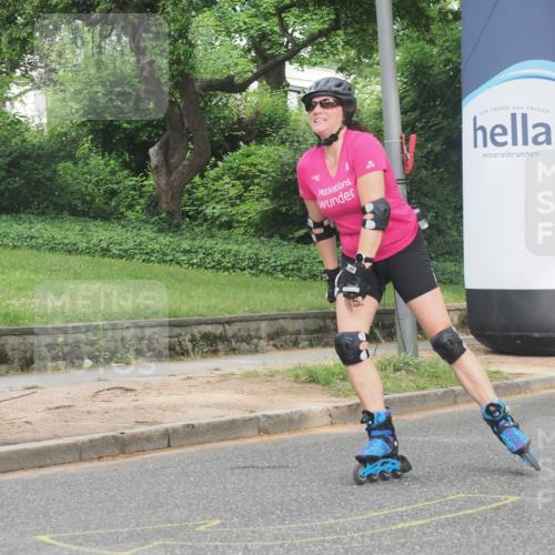 29.06.2025 - hella hamburg halbmarathon KatJ http://msf.ph/oto/8201786 29.06.2025 09:30:55 Zwischen KM18-KM19  meine-sportfotos.de