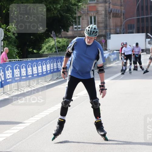 29.06.2025 - hella hamburg halbmarathon Strokosch-Dieckow http://msf.ph/oto/8201801 29.06.2025 09:52:18 Ziel 20175 meine-sportfotos.de