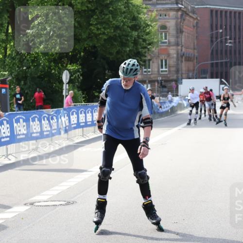 29.06.2025 - hella hamburg halbmarathon Strokosch-Dieckow http://msf.ph/oto/8201807 29.06.2025 09:52:20 Ziel 20175, 20266 meine-sportfotos.de
