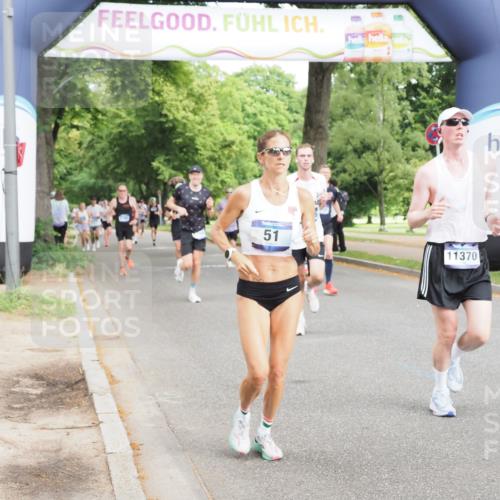 29.06.2025 - hella hamburg halbmarathon MichiJ http://msf.ph/oto/8201820 29.06.2025 10:21:39 Zwischen KM18-KM19 51, 1686, 6358, 7793, 7965, 10484, 11169, 11370, 12987, 14293, 15826, 16957, 18099 meine-sportfotos.de