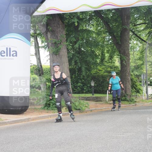 29.06.2025 - hella hamburg halbmarathon KatJ http://msf.ph/oto/8202021 29.06.2025 09:31:16 Zwischen KM18-KM19  meine-sportfotos.de