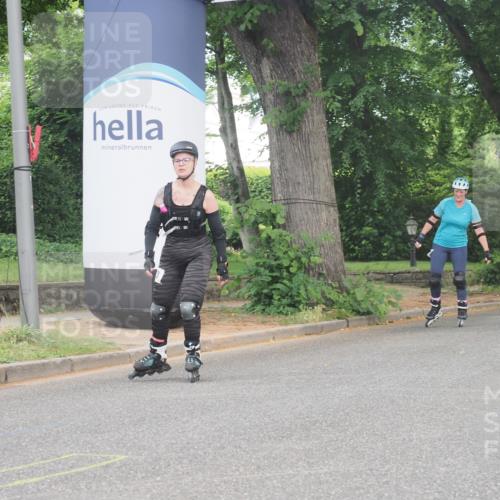 29.06.2025 - hella hamburg halbmarathon KatJ http://msf.ph/oto/8202054 29.06.2025 09:31:17 Zwischen KM18-KM19  meine-sportfotos.de
