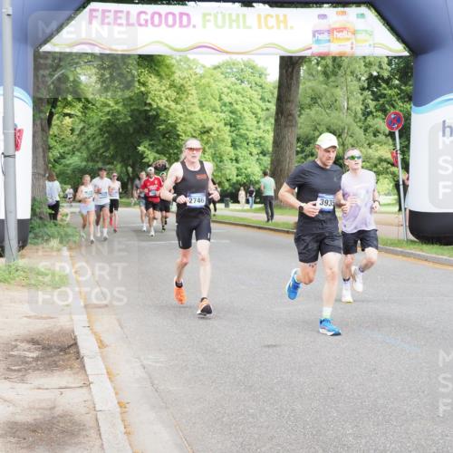29.06.2025 - hella hamburg halbmarathon MichiJ http://msf.ph/oto/8202060 29.06.2025 10:21:42 Zwischen KM18-KM19 51, 3935, 6358, 7793, 10876, 11370, 12987, 15826, 16957, 18099 meine-sportfotos.de