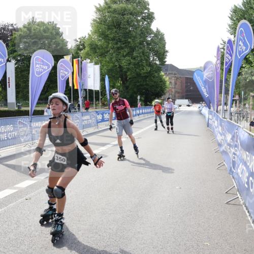 29.06.2025 - hella hamburg halbmarathon Strokosch-Dieckow http://msf.ph/oto/8202143 29.06.2025 09:52:31 Ziel 20024, 20138, 20264, 20265, 20266, 20350 meine-sportfotos.de