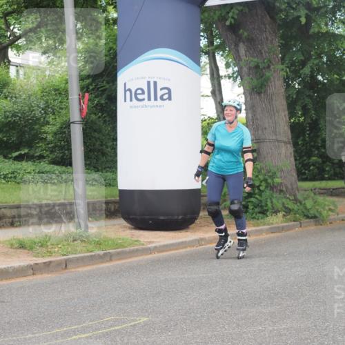 29.06.2025 - hella hamburg halbmarathon KatJ http://msf.ph/oto/8202182 29.06.2025 09:31:18 Zwischen KM18-KM19  meine-sportfotos.de