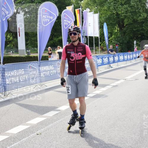 29.06.2025 - hella hamburg halbmarathon Strokosch-Dieckow http://msf.ph/oto/8202189 29.06.2025 09:52:32 Ziel 20024, 20138, 20264, 20265, 20266, 20350 meine-sportfotos.de