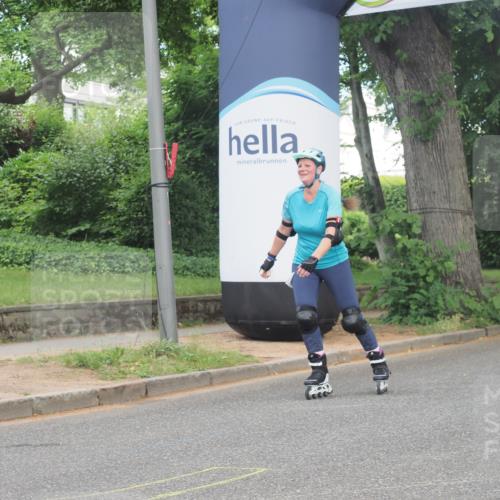 29.06.2025 - hella hamburg halbmarathon KatJ http://msf.ph/oto/8202201 29.06.2025 09:31:18 Zwischen KM18-KM19  meine-sportfotos.de