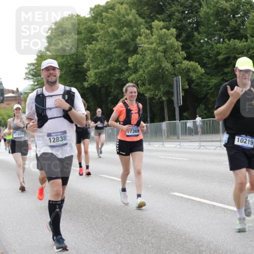 29.06.2025 - hella hamburg halbmarathon Jannik Wohlers http://msf.ph/oto/8202221 29.06.2025 10:25:32 Lombardsbrücke 1479, 3765, 4378, 4797, 5497, 6663, 8276, 10104, 10219, 11139, 11596, 11699, 11828, 11859, 12074, 12505, 12838, 12945, 12946, 14179, 14223, 14356, 16354, 16927, 17369, 19144 meine-sportfotos.de