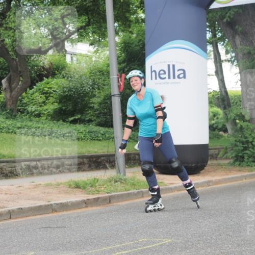 29.06.2025 - hella hamburg halbmarathon KatJ http://msf.ph/oto/8202247 29.06.2025 09:31:19 Zwischen KM18-KM19  meine-sportfotos.de