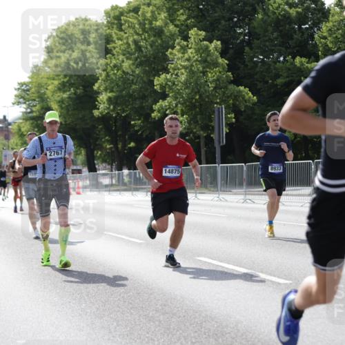 29.06.2025 - hella hamburg halbmarathon Jannik Wohlers http://msf.ph/oto/8202336 29.06.2025 09:47:49 Lombardsbrücke 1385, 1743, 2714, 2767, 3959, 4860, 5091, 5315, 6684, 6829, 6990, 8362, 8933, 10793, 10900, 11202, 11227, 11620, 11929, 12290, 12514, 13595, 13854, 14387, 14875, 14908, 15015, 15415, 15701, 15959, 16119, 16158, 17022, 17024, 17217, 17643, 18103, 18573, 18584, 18679 meine-sportfotos.de