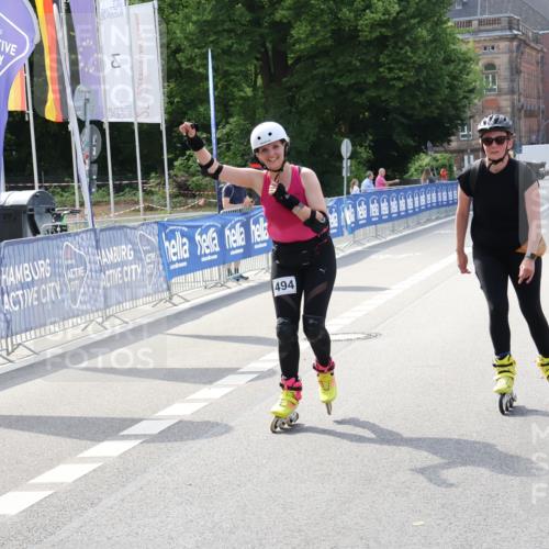 29.06.2025 - hella hamburg halbmarathon Strokosch-Dieckow http://msf.ph/oto/8202415 29.06.2025 09:54:03 Ziel 20045, 20494, 20506 meine-sportfotos.de