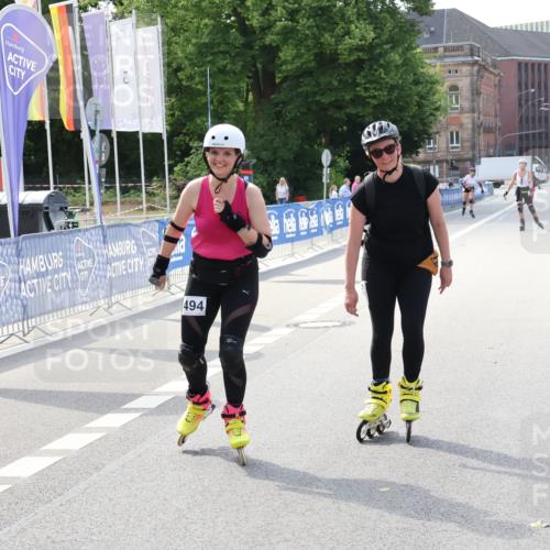 29.06.2025 - hella hamburg halbmarathon Strokosch-Dieckow http://msf.ph/oto/8202429 29.06.2025 09:54:04 Ziel 20045, 20494, 20506 meine-sportfotos.de