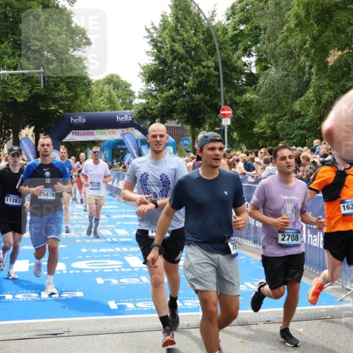 29.06.2025 - hella hamburg halbmarathon Zöllner http://msf.ph/oto/8202531 29.06.2025 10:47:49 Ziel 2340, 2708, 5915, 8564, 10988, 11283, 11961, 12679, 13948, 14383, 15478, 16205, 17229, 18356, 18430 meine-sportfotos.de