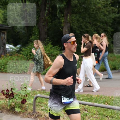 29.06.2025 - hella hamburg halbmarathon Yannick Fuchs http://msf.ph/oto/8202576 29.06.2025 10:32:08 20KM 1290, 1505, 2196, 2404, 2767, 3790, 5042, 5791, 5923, 6047, 6458, 9017, 9914, 10190, 10451, 11106, 11423, 12739, 12900, 13141, 13148, 13372, 13854, 14387, 15178, 15410, 16992, 17125, 17137, 18103, 18159, 18216, 18357, 18986 meine-sportfotos.de