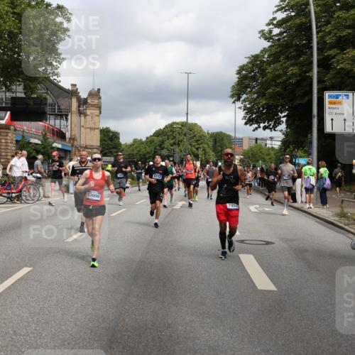 29.06.2025 - hella hamburg halbmarathon Yannick Fuchs http://msf.ph/oto/8202680 29.06.2025 10:44:48 20KM 1461, 1466, 1507, 1750, 1817, 2207, 2880, 3654, 4077, 4346, 4816, 5018, 5115, 6027, 6662, 6712, 6795, 7052, 7134, 7176, 7397, 7583, 7930, 7932, 8117, 8205, 8572, 8704, 8819, 9057, 11214, 11356, 11607, 12016, 12624, 12949, 13008, 13687, 13701, 13875, 14034, 14125, 14257, 14626, 15362, 15395, 15720, 15803, 15950, 16285, 16291, 16716, 17129, 17179, 17221, 17384, 18006, 18066, 18370, 18394, 18489, 18811 meine-sportfotos.de