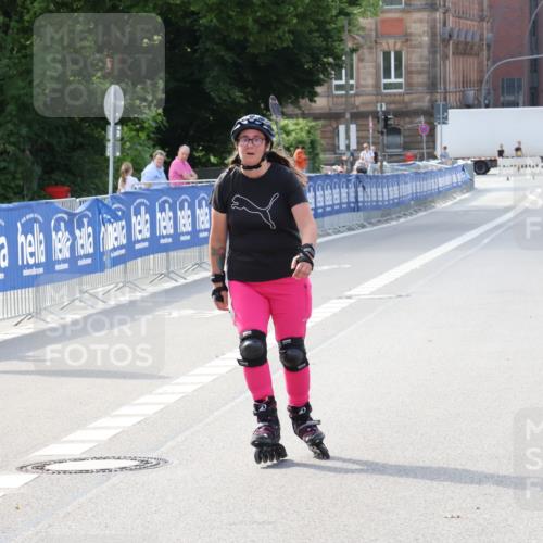 29.06.2025 - hella hamburg halbmarathon Strokosch-Dieckow http://msf.ph/oto/8202697 29.06.2025 09:54:22 Ziel 20504 meine-sportfotos.de