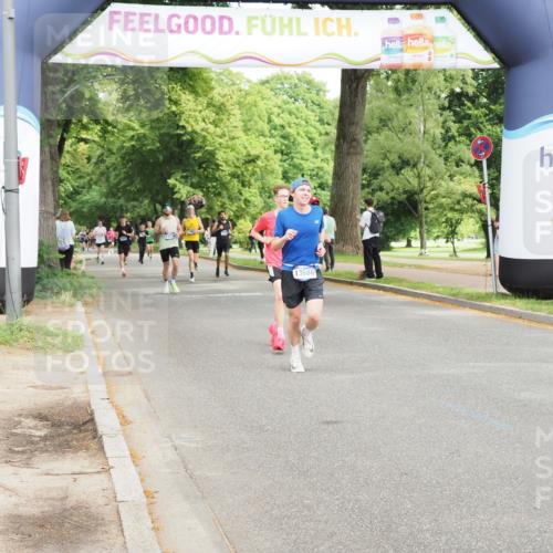 29.06.2025 - hella hamburg halbmarathon MichiJ http://msf.ph/oto/8202707 29.06.2025 10:21:50 Zwischen KM18-KM19 1407, 2746, 3935, 4463, 4679, 8062, 10927, 12899, 13686, 14028, 18562, 18563 meine-sportfotos.de
