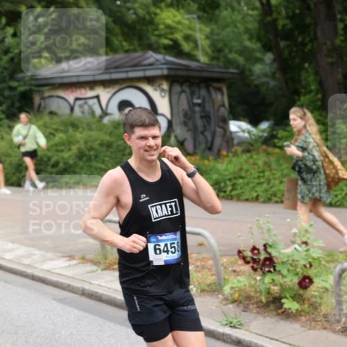 29.06.2025 - hella hamburg halbmarathon Yannick Fuchs http://msf.ph/oto/8202717 29.06.2025 10:32:09 20KM 1290, 1505, 2196, 2404, 3790, 5042, 5791, 5923, 6047, 6458, 9017, 9914, 9944, 10190, 10451, 10922, 11106, 11423, 12739, 12900, 13141, 13148, 13372, 13854, 14387, 15178, 15410, 16992, 17125, 17137, 18103, 18159, 18216, 18357, 18986 meine-sportfotos.de