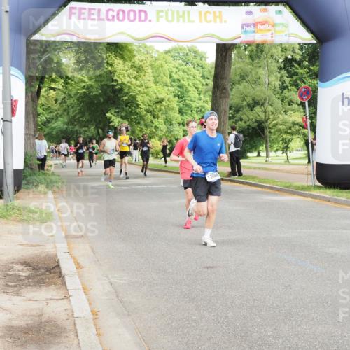 29.06.2025 - hella hamburg halbmarathon MichiJ http://msf.ph/oto/8202742 29.06.2025 10:21:50 Zwischen KM18-KM19 1407, 2746, 3935, 4463, 4679, 8062, 10927, 12899, 13686, 14028, 18562, 18563 meine-sportfotos.de