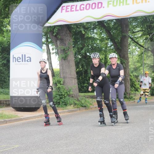 29.06.2025 - hella hamburg halbmarathon KatJ http://msf.ph/oto/8203006 29.06.2025 09:31:32 Zwischen KM18-KM19  meine-sportfotos.de