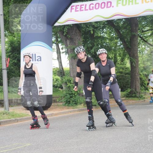 29.06.2025 - hella hamburg halbmarathon KatJ http://msf.ph/oto/8203069 29.06.2025 09:31:33 Zwischen KM18-KM19  meine-sportfotos.de