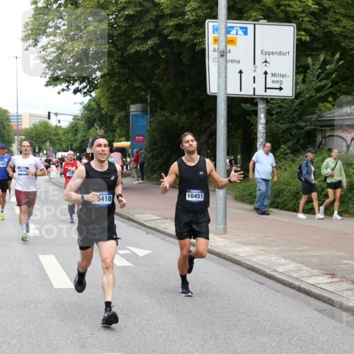 29.06.2025 - hella hamburg halbmarathon Yannick Fuchs http://msf.ph/oto/8203118 29.06.2025 10:32:09 20KM 1290, 1505, 2196, 2404, 3790, 5042, 5791, 5923, 6047, 6458, 9017, 9914, 9944, 10190, 10451, 10922, 11106, 11423, 12739, 12900, 13141, 13148, 13372, 13854, 14387, 15178, 15410, 16992, 17125, 17137, 18103, 18159, 18216, 18357, 18986 meine-sportfotos.de