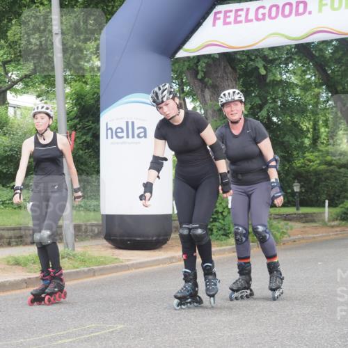 29.06.2025 - hella hamburg halbmarathon KatJ http://msf.ph/oto/8203125 29.06.2025 09:31:33 Zwischen KM18-KM19  meine-sportfotos.de