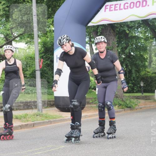 29.06.2025 - hella hamburg halbmarathon KatJ http://msf.ph/oto/8203161 29.06.2025 09:31:33 Zwischen KM18-KM19  meine-sportfotos.de