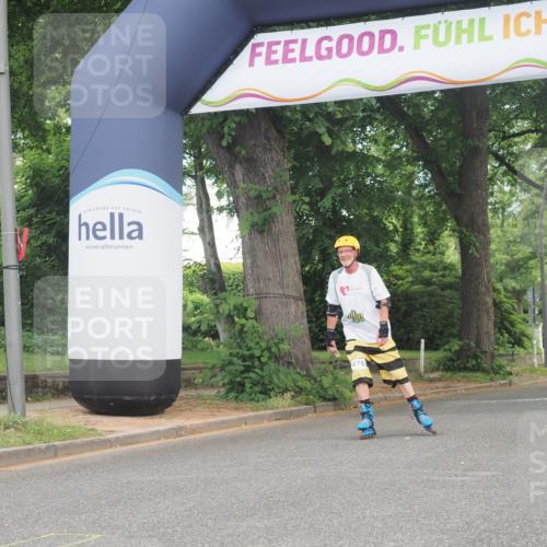 29.06.2025 - hella hamburg halbmarathon KatJ http://msf.ph/oto/8203182 29.06.2025 09:31:34 Zwischen KM18-KM19  meine-sportfotos.de