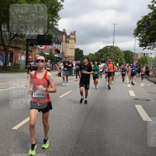 29.06.2025 - hella hamburg halbmarathon Yannick Fuchs http://msf.ph/oto/8203264 29.06.2025 10:44:49 20KM 1461, 1466, 1507, 1750, 1817, 2207, 2880, 3654, 4077, 4346, 4816, 5018, 5115, 6027, 6662, 6712, 6795, 7052, 7134, 7176, 7397, 7583, 7930, 7932, 8117, 8205, 8572, 8704, 8819, 9057, 11214, 11356, 11607, 12016, 12624, 12949, 13008, 13687, 13701, 13808, 13875, 14034, 14125, 14257, 14626, 15362, 15395, 15720, 15803, 16285, 16291, 16716, 17129, 17179, 17221, 17384, 18006, 18066, 18182, 18370, 18394, 18489 meine-sportfotos.de