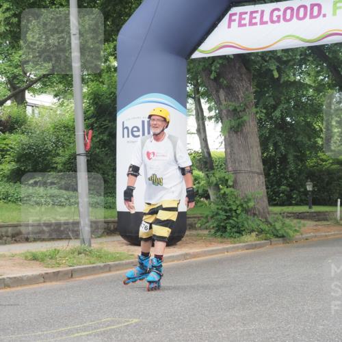 29.06.2025 - hella hamburg halbmarathon KatJ http://msf.ph/oto/8203355 29.06.2025 09:31:35 Zwischen KM18-KM19  meine-sportfotos.de