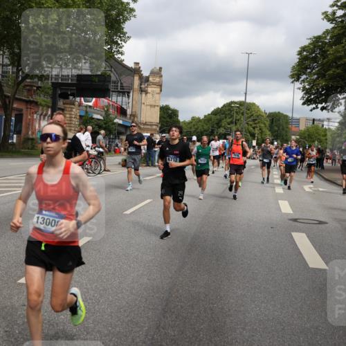 29.06.2025 - hella hamburg halbmarathon Yannick Fuchs http://msf.ph/oto/8203405 29.06.2025 10:44:49 20KM 1461, 1466, 1507, 1750, 1817, 2207, 2880, 3654, 4077, 4346, 4816, 5018, 5115, 6027, 6662, 6712, 6795, 7052, 7134, 7176, 7397, 7583, 7930, 7932, 8117, 8205, 8572, 8704, 8819, 9057, 11214, 11356, 11607, 12016, 12624, 12949, 13008, 13687, 13701, 13808, 13875, 14034, 14125, 14257, 14626, 15362, 15395, 15720, 15803, 16285, 16291, 16716, 17129, 17179, 17221, 17384, 18006, 18066, 18182, 18370, 18394, 18489 meine-sportfotos.de