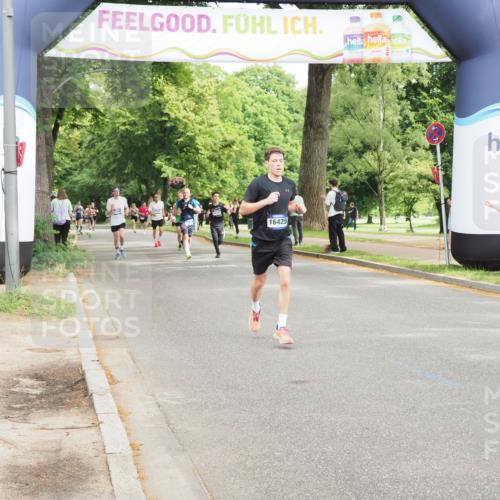 29.06.2025 - hella hamburg halbmarathon MichiJ http://msf.ph/oto/8203414 29.06.2025 10:21:56 Zwischen KM18-KM19 1707, 1990, 4679, 11150, 13686, 14276, 16425 meine-sportfotos.de