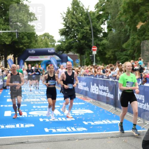 29.06.2025 - hella hamburg halbmarathon Zöllner http://msf.ph/oto/8203519 29.06.2025 10:48:03 Ziel 1086, 1604, 1613, 4528, 4601, 5022, 6377, 12706, 12724, 12747, 12808, 13570, 15333, 16766, 18206, 18922, 19198 meine-sportfotos.de