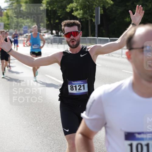 29.06.2025 - hella hamburg halbmarathon Jannik Wohlers http://msf.ph/oto/8203535 29.06.2025 09:48:22 Lombardsbrücke 1042, 2262, 2399, 3480, 3547, 4359, 4381, 5003, 5124, 5307, 6993, 7152, 7154, 8121, 8571, 9643, 10190, 10738, 12044, 13137, 13372, 13940, 14820, 15161, 15303, 15382, 15744, 16201, 18004, 18259, 18384, 18802 meine-sportfotos.de