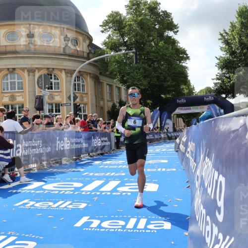 29.06.2025 - hella hamburg halbmarathon Strokosch-Dieckow http://msf.ph/oto/8203660 29.06.2025 10:03:46 Ziel 6, 13 meine-sportfotos.de