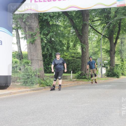 29.06.2025 - hella hamburg halbmarathon KatJ http://msf.ph/oto/8203663 29.06.2025 09:31:49 Zwischen KM18-KM19  meine-sportfotos.de