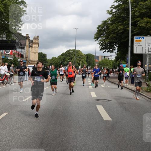 29.06.2025 - hella hamburg halbmarathon Yannick Fuchs http://msf.ph/oto/8203766 29.06.2025 10:44:50 20KM 1461, 1466, 1750, 1817, 2207, 2880, 3654, 4077, 4346, 4816, 5018, 5115, 6027, 6662, 6712, 6795, 7052, 7134, 7397, 7583, 7930, 7932, 8117, 8205, 8572, 8704, 8819, 9057, 11214, 11356, 12016, 12624, 12949, 13008, 13687, 13701, 13808, 13875, 14034, 14125, 14257, 14626, 15362, 15395, 15720, 16285, 16291, 16716, 17129, 17179, 17221, 17384, 18006, 18182, 18370, 18394, 18413, 18489 meine-sportfotos.de