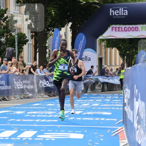 29.06.2025 - hella hamburg halbmarathon Strokosch-Dieckow http://msf.ph/oto/8203816 29.06.2025 10:04:23 Ziel 8, 20, 58, 59 meine-sportfotos.de