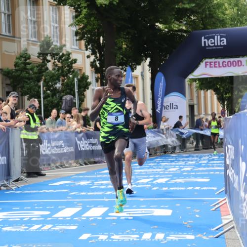 29.06.2025 - hella hamburg halbmarathon Strokosch-Dieckow http://msf.ph/oto/8203835 29.06.2025 10:04:24 Ziel 8, 20, 58, 59 meine-sportfotos.de