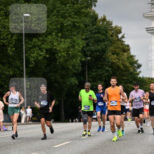 29.06.2025 - hella hamburg halbmarathon Dr. Thomas Lammeyer http://msf.ph/oto/8203881 29.06.2025 10:11:54 Kennedybrücke 1079, 1173, 1427, 1893, 1993, 2032, 2136, 3328, 3922, 3929, 5242, 5899, 6196, 6518, 6707, 6713, 6715, 7019, 7476, 7760, 9338, 9967 meine-sportfotos.de