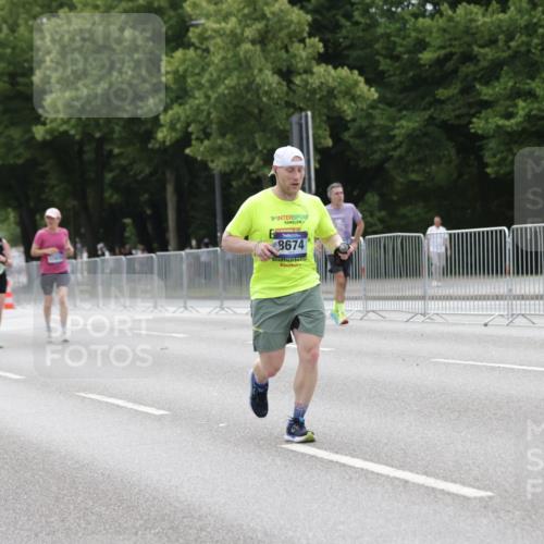 29.06.2025 - hella hamburg halbmarathon Jannik Wohlers http://msf.ph/oto/8203882 29.06.2025 10:25:46 Lombardsbrücke 3617, 4267, 4268, 4315, 6159, 8276, 8306, 8674, 11107, 11139, 11859, 12826, 12827, 12945, 12946, 14063, 14179, 14356, 14726, 19144 meine-sportfotos.de