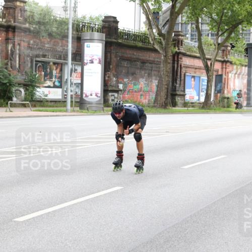 29.06.2025 - hella hamburg halbmarathon Yannick Fuchs http://msf.ph/oto/8203978 29.06.2025 09:16:05 20KM  meine-sportfotos.de