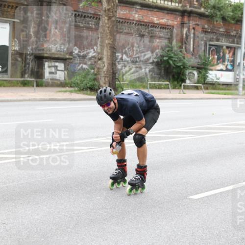 29.06.2025 - hella hamburg halbmarathon Yannick Fuchs http://msf.ph/oto/8204020 29.06.2025 09:16:06 20KM  meine-sportfotos.de