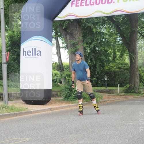 29.06.2025 - hella hamburg halbmarathon KatJ http://msf.ph/oto/8204150 29.06.2025 09:31:51 Zwischen KM18-KM19  meine-sportfotos.de