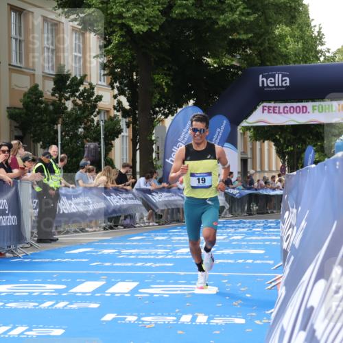 29.06.2025 - hella hamburg halbmarathon Strokosch-Dieckow http://msf.ph/oto/8204204 29.06.2025 10:05:20 Ziel 17, 19 meine-sportfotos.de