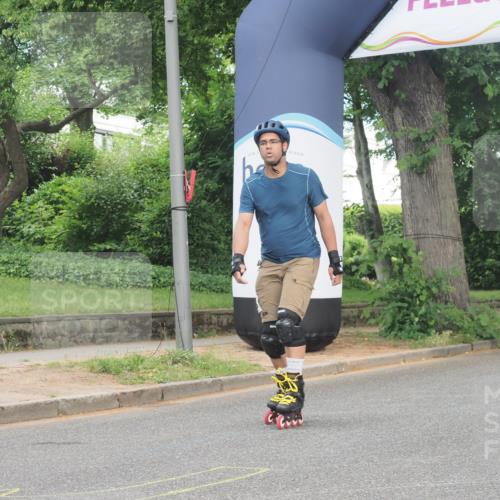 29.06.2025 - hella hamburg halbmarathon KatJ http://msf.ph/oto/8204304 29.06.2025 09:31:52 Zwischen KM18-KM19  meine-sportfotos.de