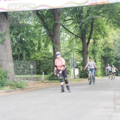 29.06.2025 - hella hamburg halbmarathon KatJ http://msf.ph/oto/8204460 29.06.2025 09:31:58 Zwischen KM18-KM19  meine-sportfotos.de
