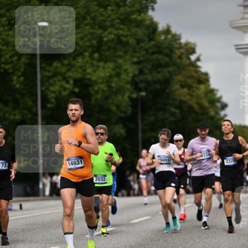 29.06.2025 - hella hamburg halbmarathon Dr. Thomas Lammeyer http://msf.ph/oto/8204561 29.06.2025 10:11:57 Kennedybrücke 1079, 1173, 1427, 1893, 2032, 2136, 3328, 3922, 3929, 4228, 5899, 6196, 7019, 7476, 7760, 9338, 9967 meine-sportfotos.de