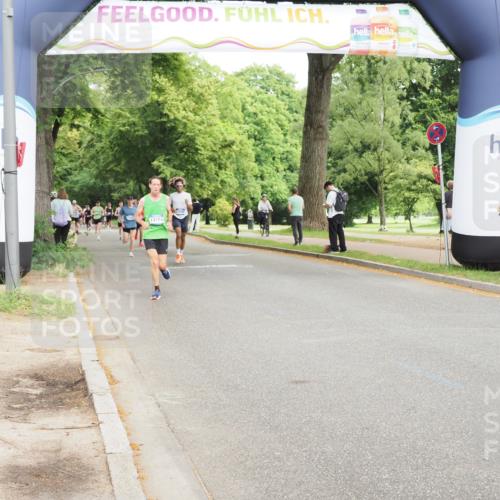 29.06.2025 - hella hamburg halbmarathon MichiJ http://msf.ph/oto/8204575 29.06.2025 10:22:14 Zwischen KM18-KM19 4749, 7723, 11929, 14289, 14784, 15887, 17117, 17175 meine-sportfotos.de